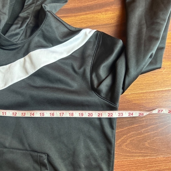 NIKE Swoosh Black Pull Over Sweatshirt Hoodie size Medium - Picture 5 of 7